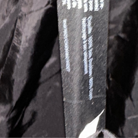 Eileen Fisher Silk Jacket Womens Med Black Polka Dot Long Sleeve Mid Length Goth - Picture 4 of 10